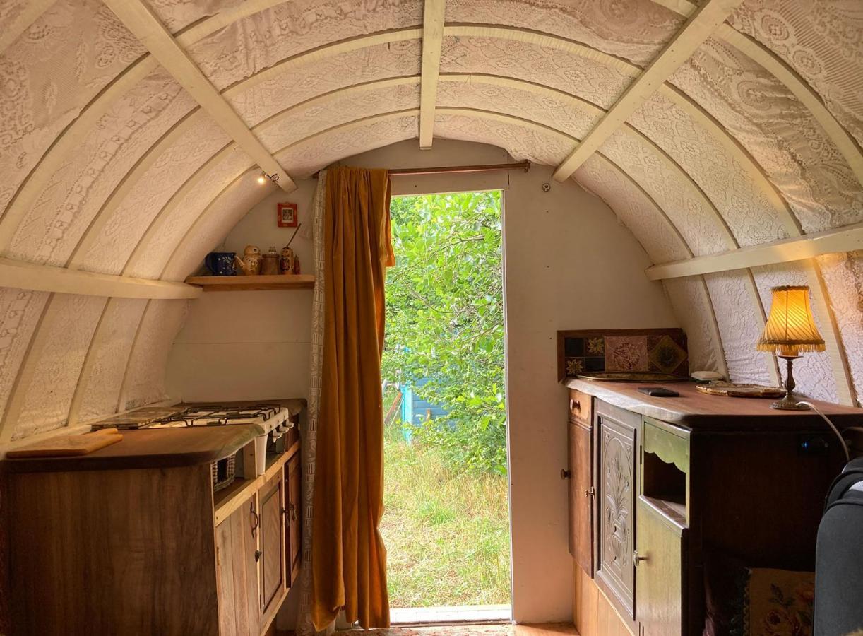 Aldridge Mill Hotell Oakford Exteriör bild
